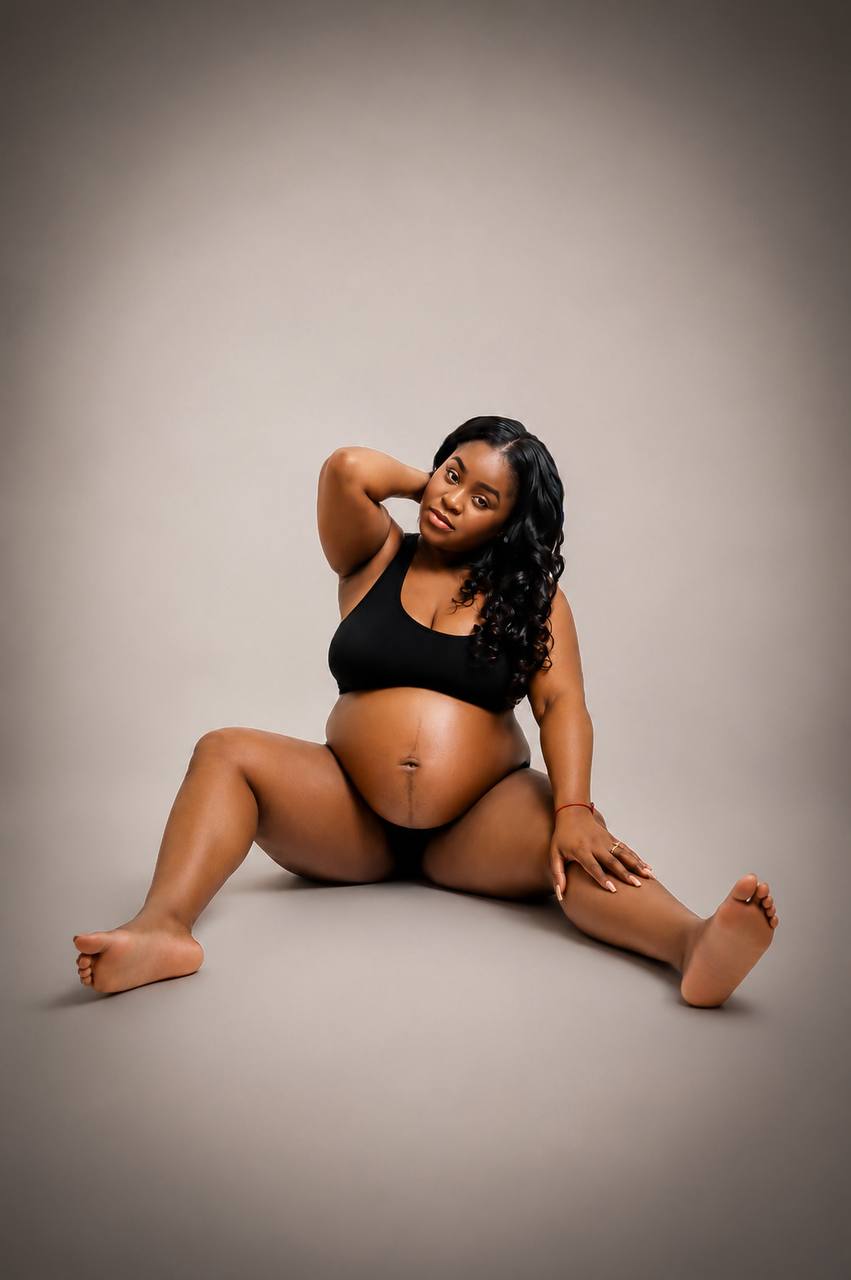 Maternity Portrait Studio